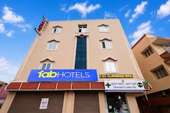 FabHotel Dhaya Grand Inn, Bangalore