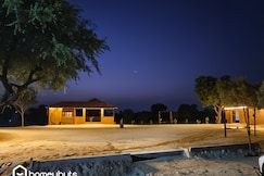 Unique Mudwood Retreat | Jodhpur |4 BR|By Homeyhuts, Jalor