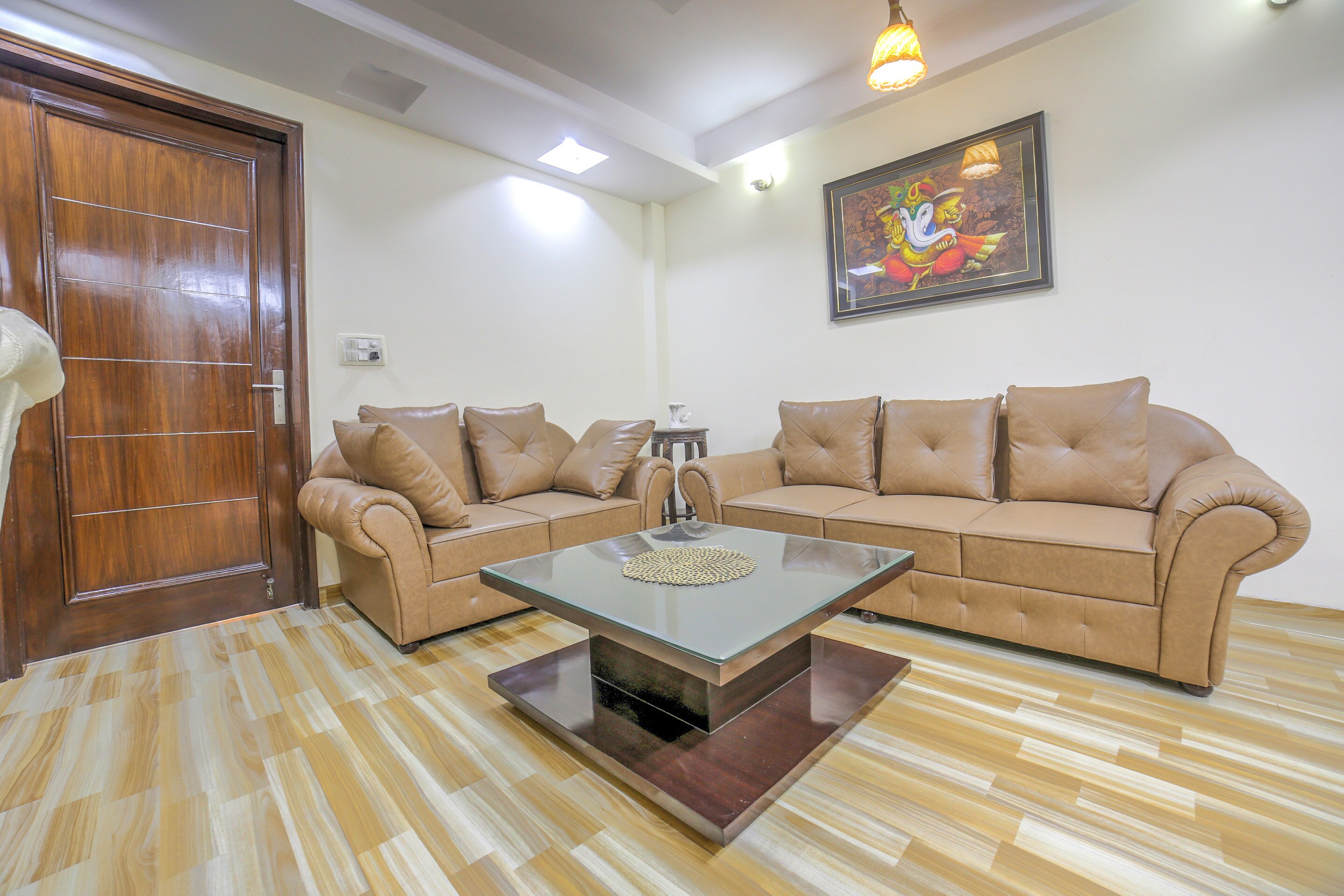 New India Homestay-3 BHK Luxury Homestay - Tap to explore photos