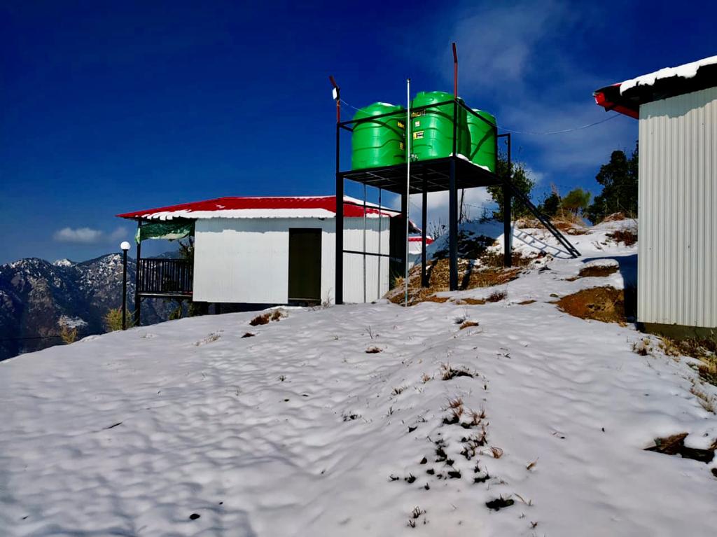 Camp O Baramasa | Mountain-view Rooms - Tap to explore photos