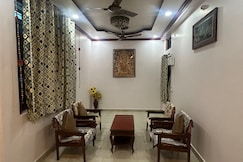 Peaceful stay near assi ghat with free Gym, Varanasi