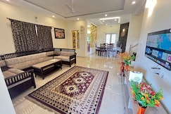 Honey Bee Cottages, Ooty