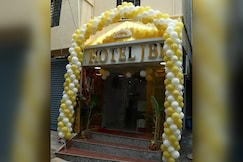 Hotel JBL, Kolkata