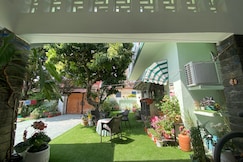 Olive Green Homestay, Dehradun