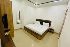 VRINDAVAN INN, Lucknow