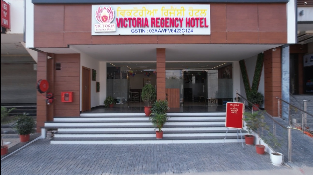 Victoria Regency Hotel - Tap to explore photos