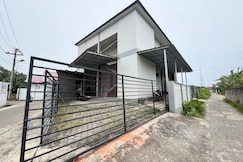 OYO 94779 Alif Guest House Syariah, Aceh Barat