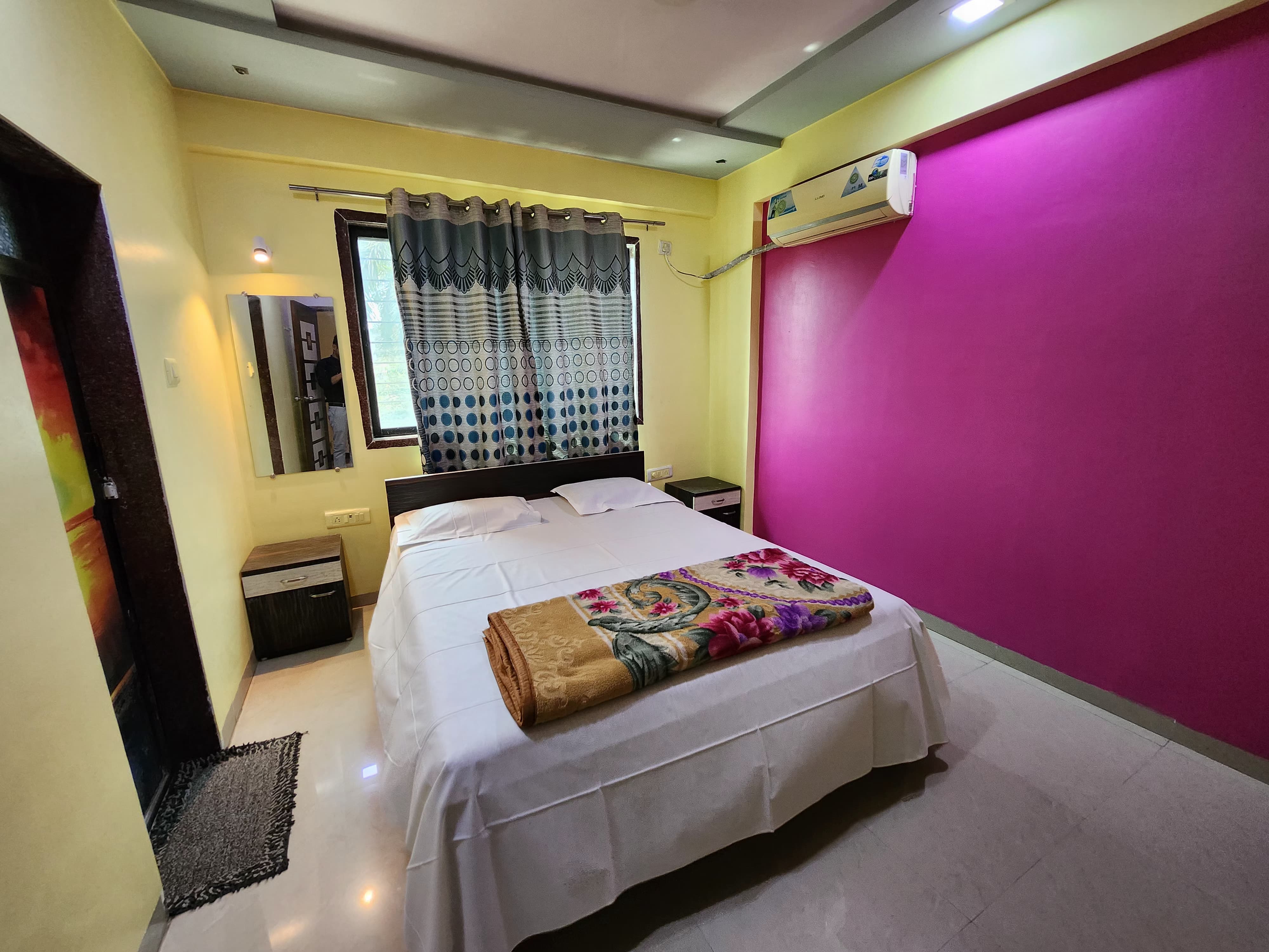 AC room 1