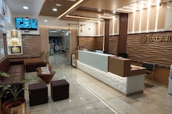 Sri Baalaaji Grand, Kumbakonam