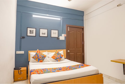 FabHotel Silver Key I - Nr. Aga Kha Palace
