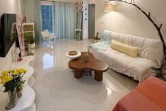 La Camera at Miara, Manesar