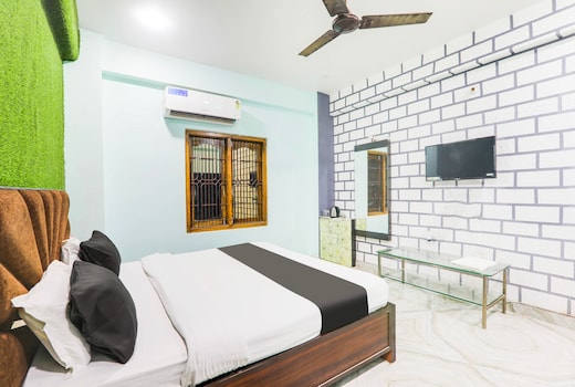 Hotel O Mahaveer Palace