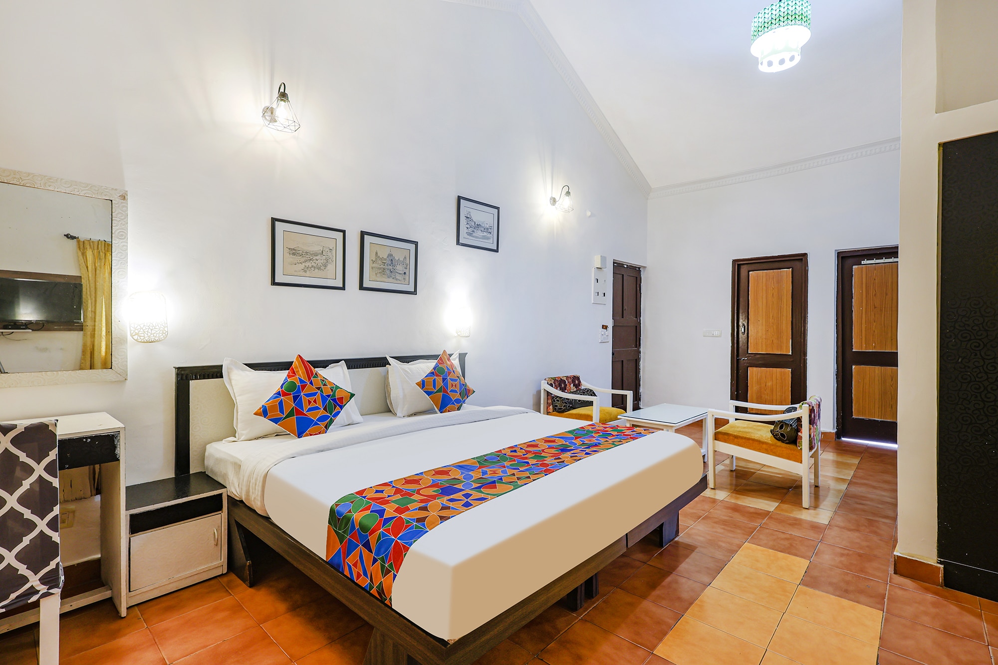 FabHotel Waves Of The Sea Board - Nr. Calangute Beach - Tap to explore photos