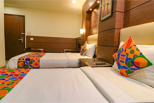 FabHotel Admire Suites
