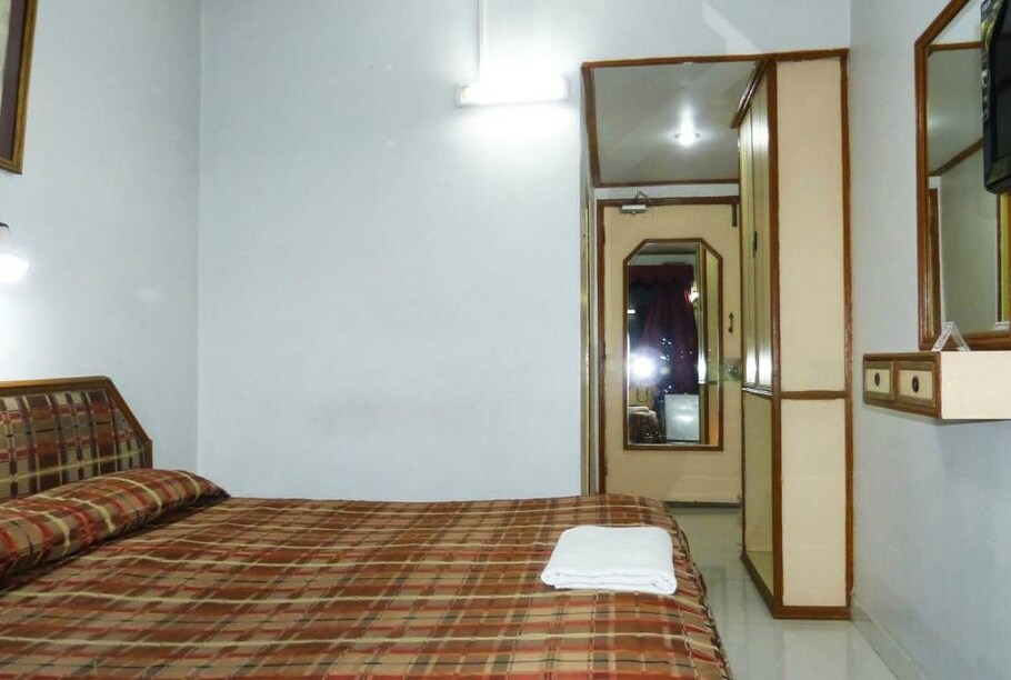 Avenue Hotel Kolkata Hotel Free Cancellation Price Address Reviews Avenue Hotel Kolkata Hotel Free Cancellation Price Address Reviews