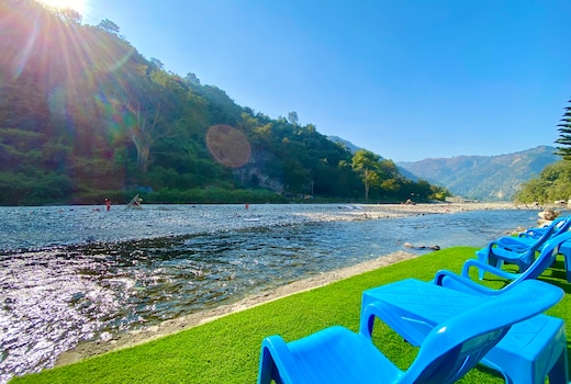 Euphoric River Resort