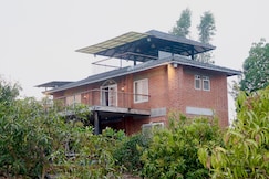 Brick Heritage Villa, Trimbak