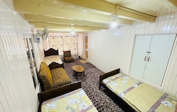 Mixed Dormitory Room