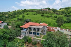 Solara Villa 1 by Ebonystays, Nashik