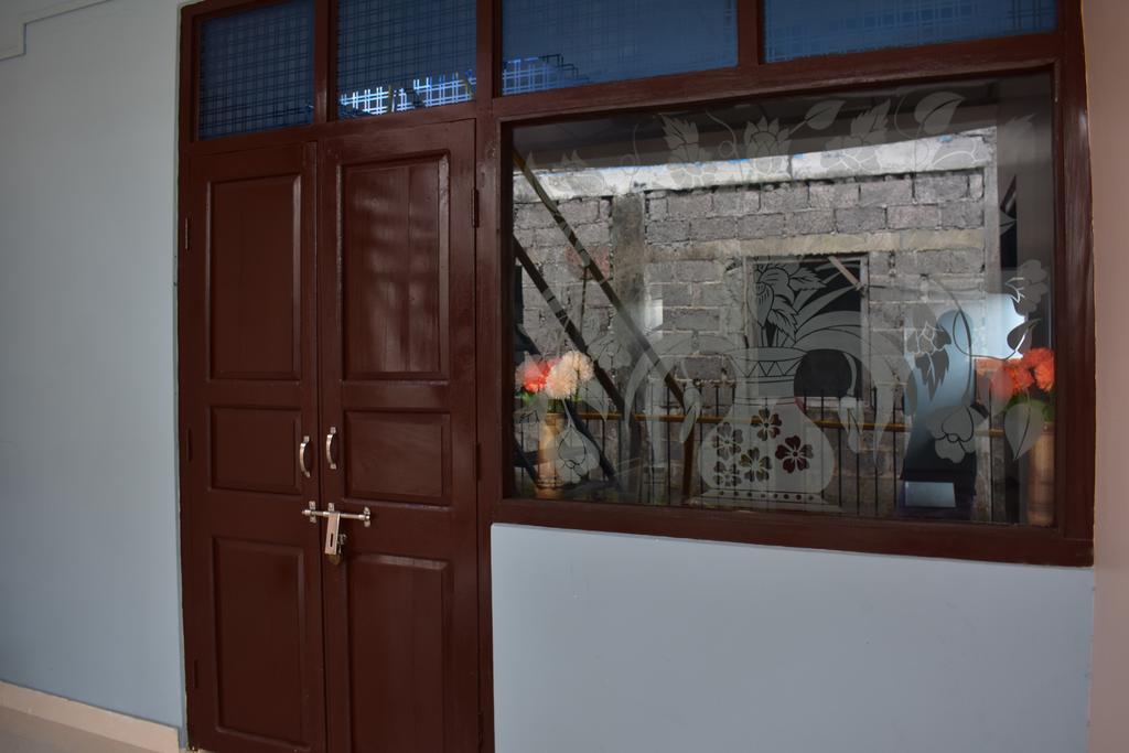 Malakar Home Stay - Tap to explore photos