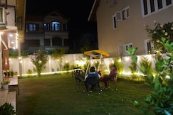 Jannat Homestay by Oberoi s, Srinagar