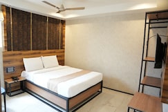 hotelkeysdelight, Eluru