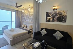 Whispering Hearts   38th Floor by Luxury Heights, Noida