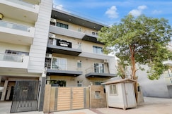 Super Townhouse Sector 53 Golf Course Road, Gurgaon