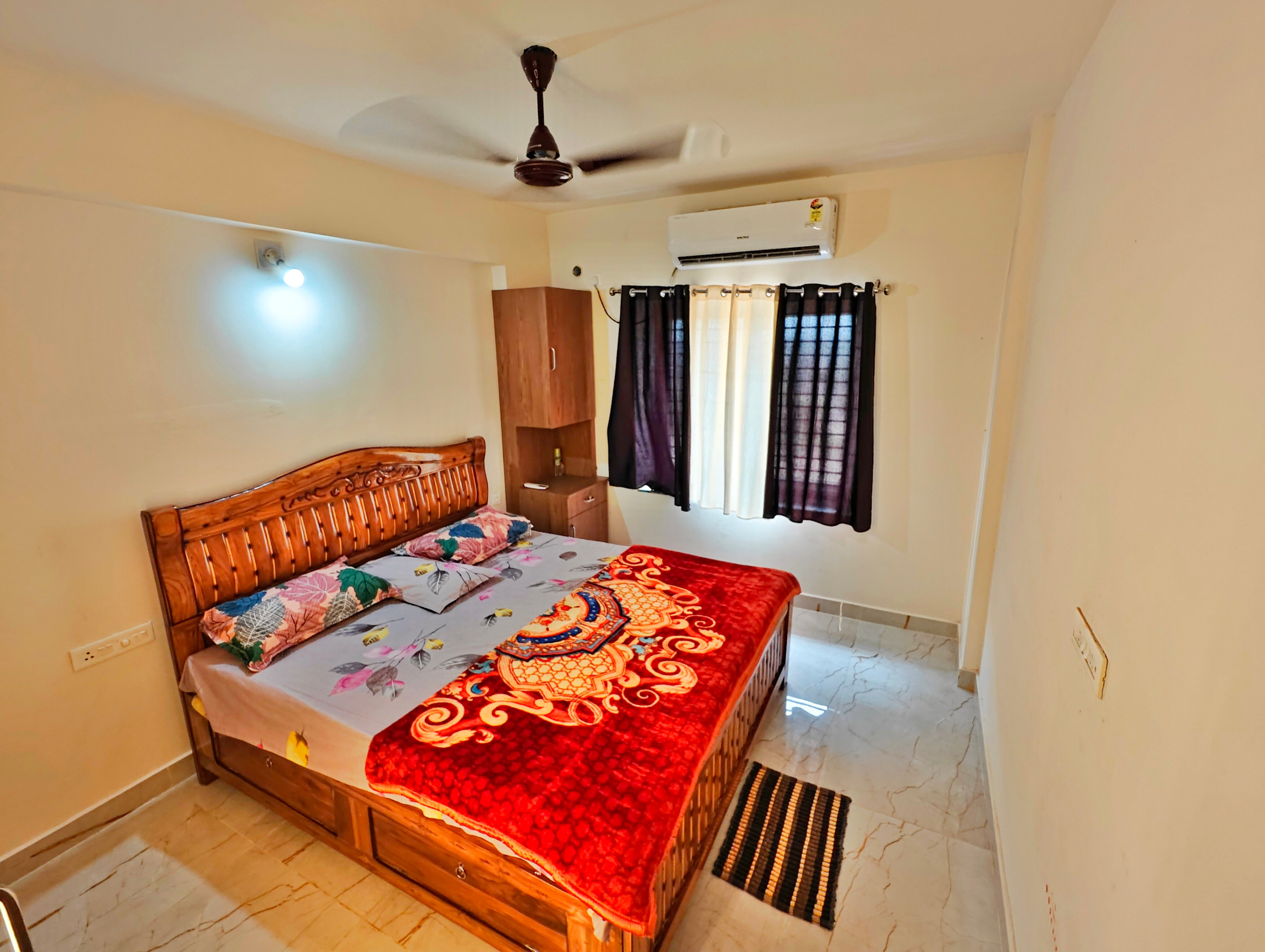 Entire 1 BHK Apartment Near Puri Beach For 4 Guest - Tap to explore photos