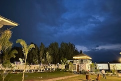 Homiestays' Riverview Casa, Noida