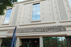 Hotel O KEASARIYA SWEETS, Meerut