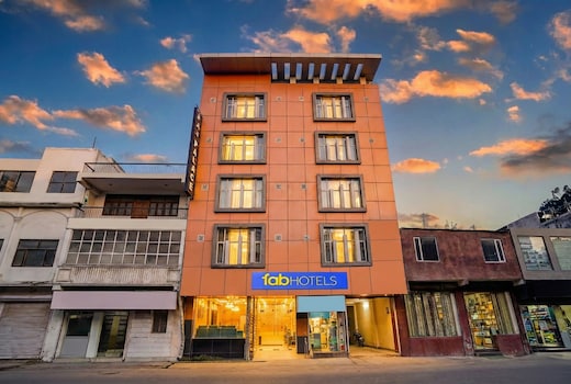 FabHotel Raj Niwas