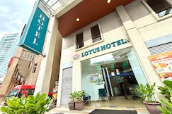 Lotus Family Hotel, Masjid India