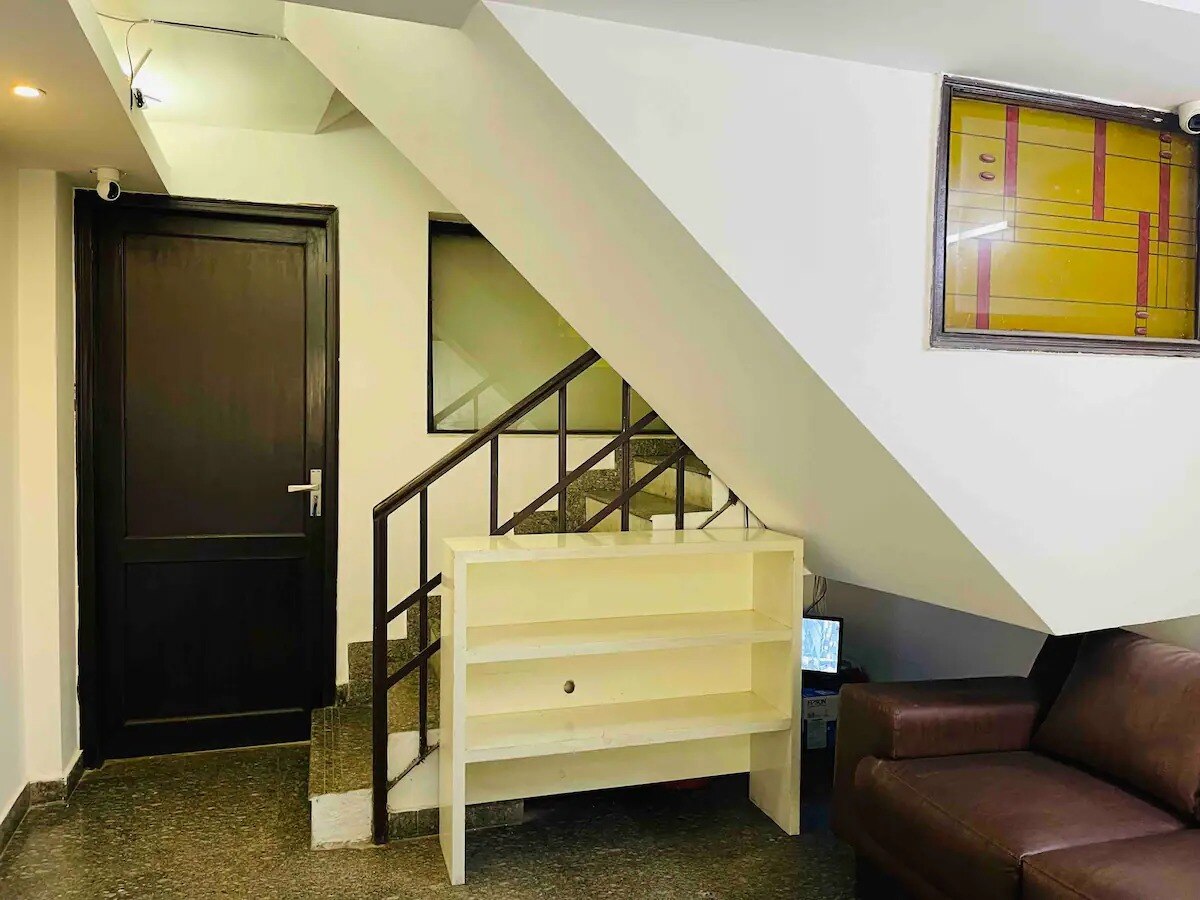 Private Nest 4 Hauz Khas Village - Tap to explore photos