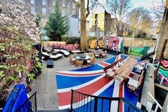 Saint James Backpackers Hostel,  London