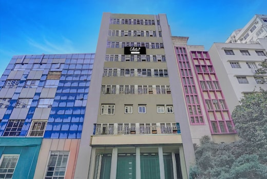 Collection O Dalhousie Square Kolkata Formerly G.N Palace