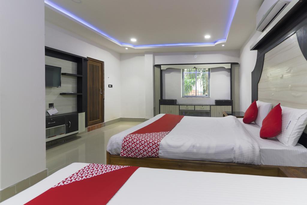 HOTEL MAYUR - Tap to explore photos