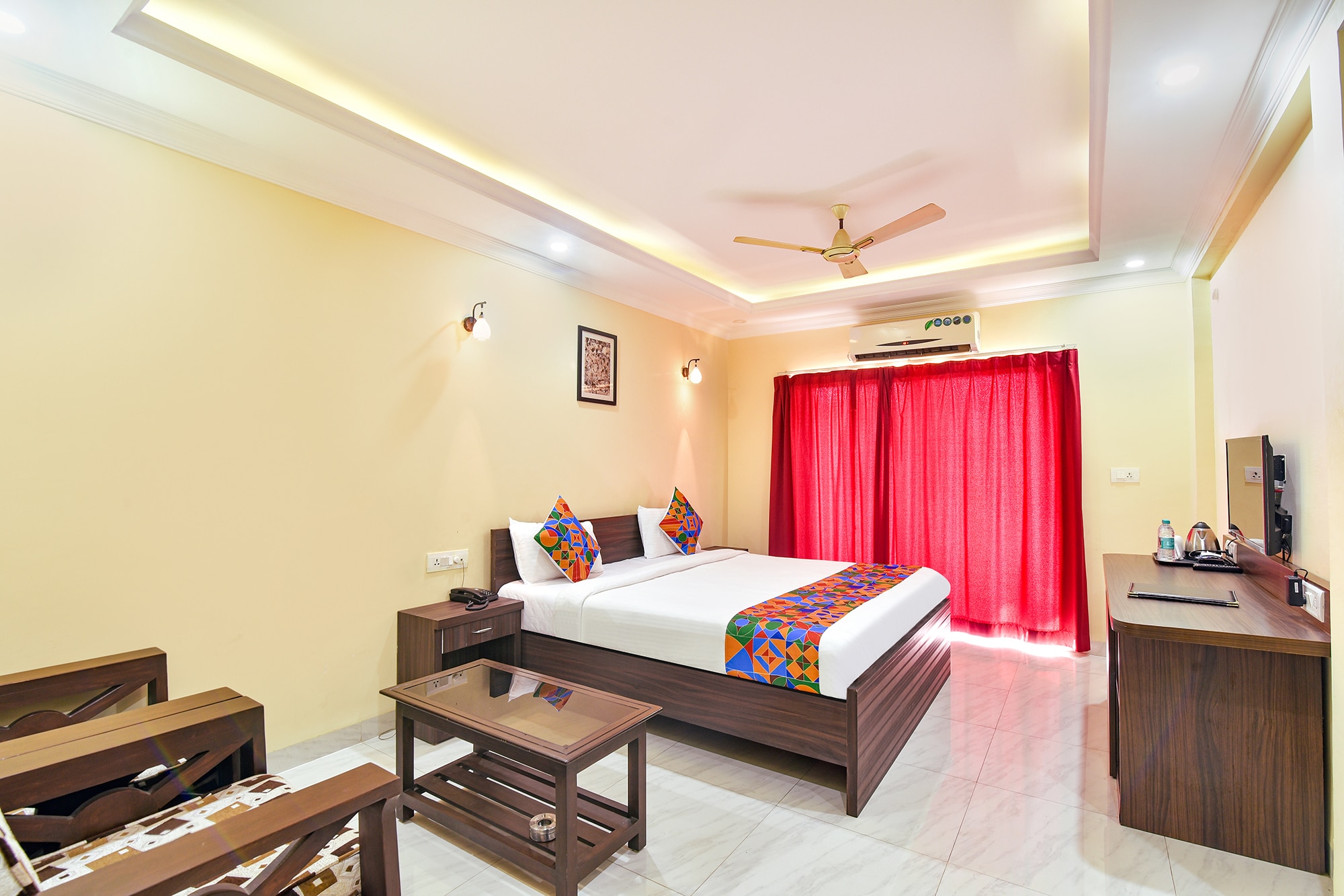 FabHotel Sai Swastik - Nr. Deltin Royale Casino - Tap to explore photos