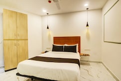 Super Townhouse Rcc Hotel Banjara Hills, Hyderabad