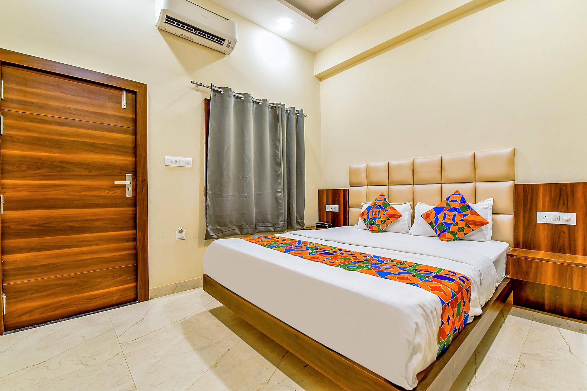 FabHotel Dosa Plaza - Tap to explore photos