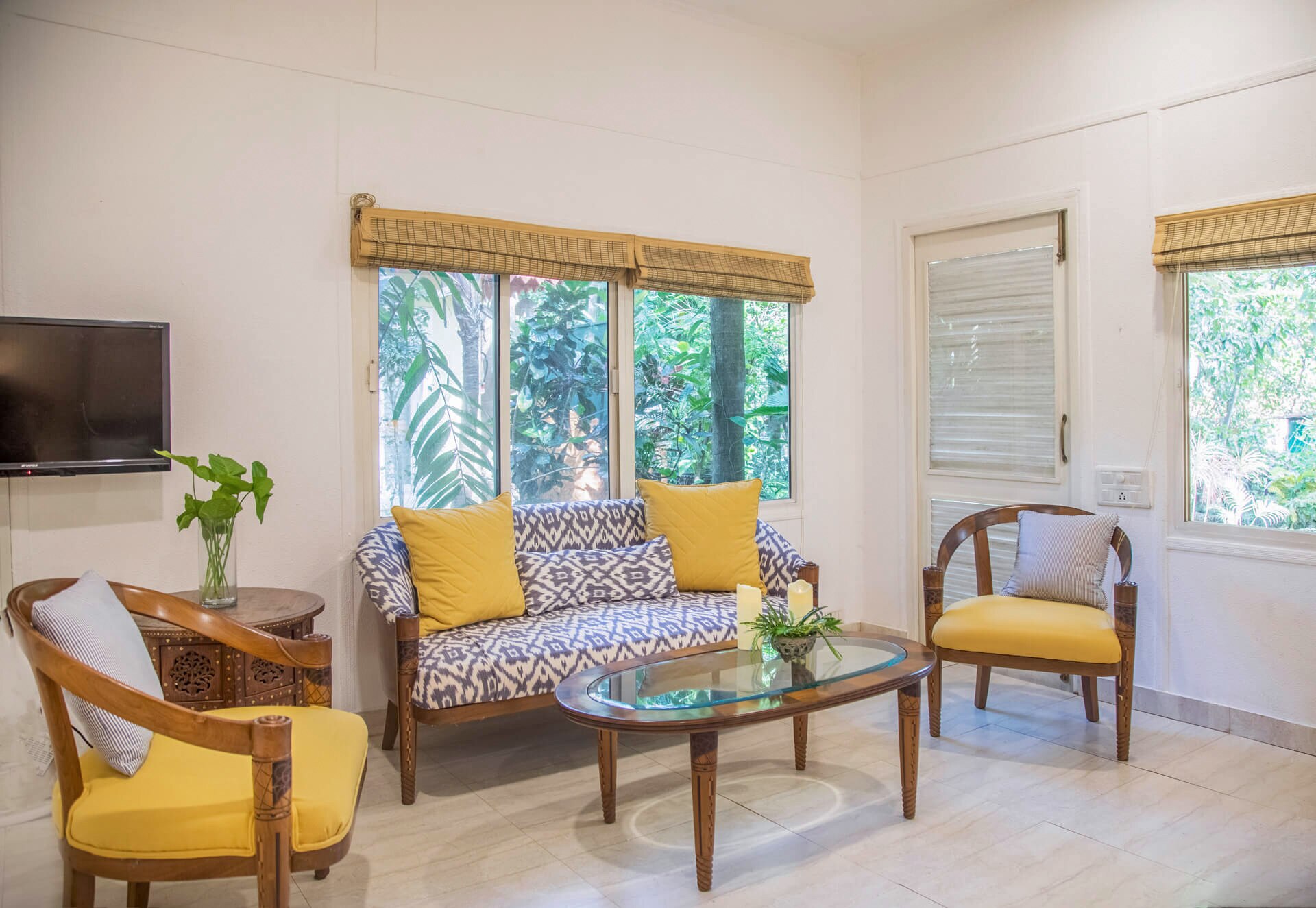 LohonoStays Ishavilas 3 Bedroom - Tap to explore photos