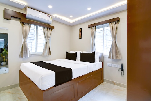 Hotel O Rose Inn