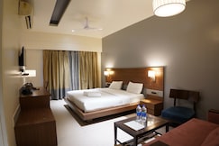 Hotel Sadanand Regency - Balewadi, Baner, Pune