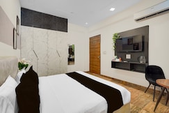 Hotel O Moksh, Noida