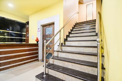 Hotel O The Trio, Simga