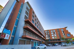 Hotel Royal Square, Nadiad