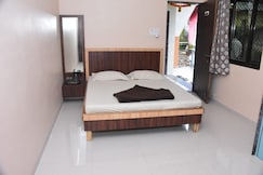 Sonawane's Luxurious Rooms, Matheran