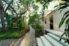 Hanu Reddy Residences - SPP Gardens, Chennai