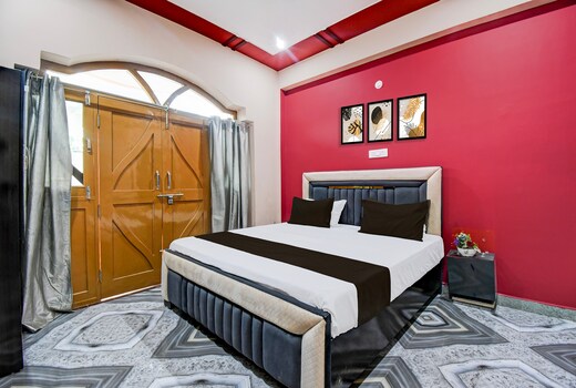 Hotel O The Lavish Landmark
