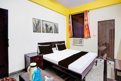 Hotel O Raj Mahal, Kanpur